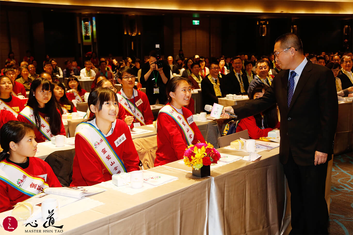 Light of Pu Ren Award - MasterHsinTao