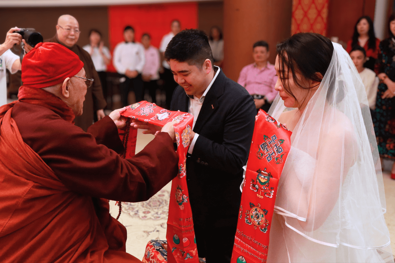 心道法师, 福证, 佛化家庭, 心道法师与新人, 灵鹫山