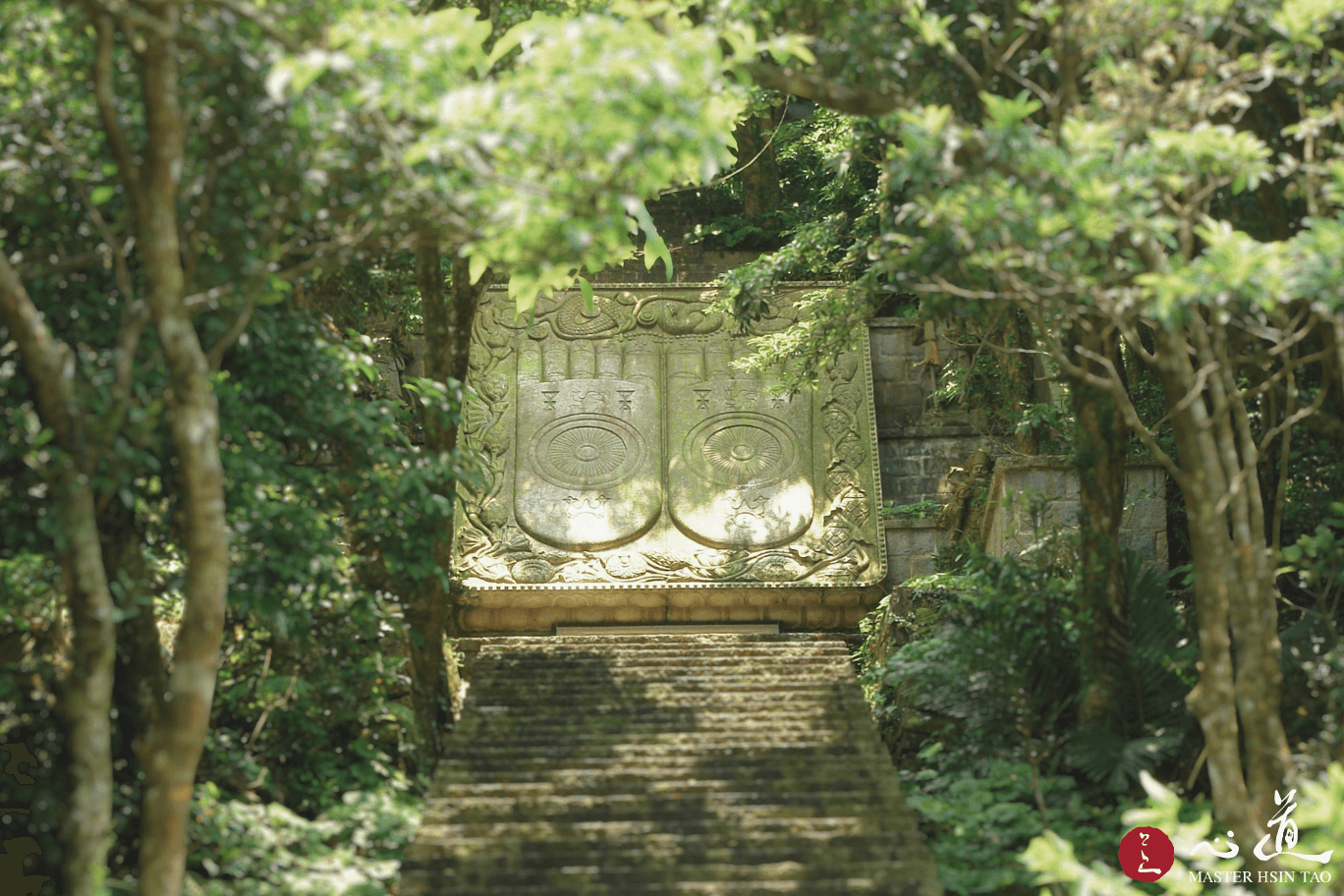 心道法師, 觀音道場, 靈鷲山